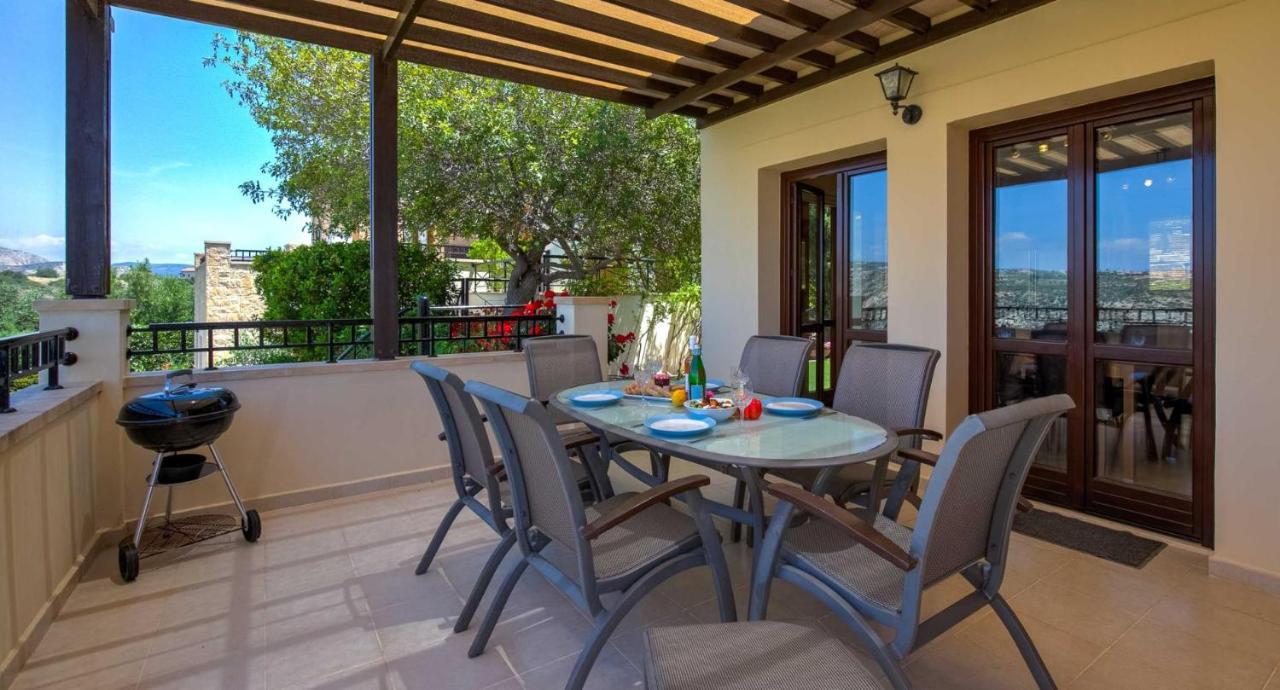 Fantastic Junior Villa Cz02 Salamis With Gorgeous Views, Aphrodite Hills Kouklia Eksteriør bilde