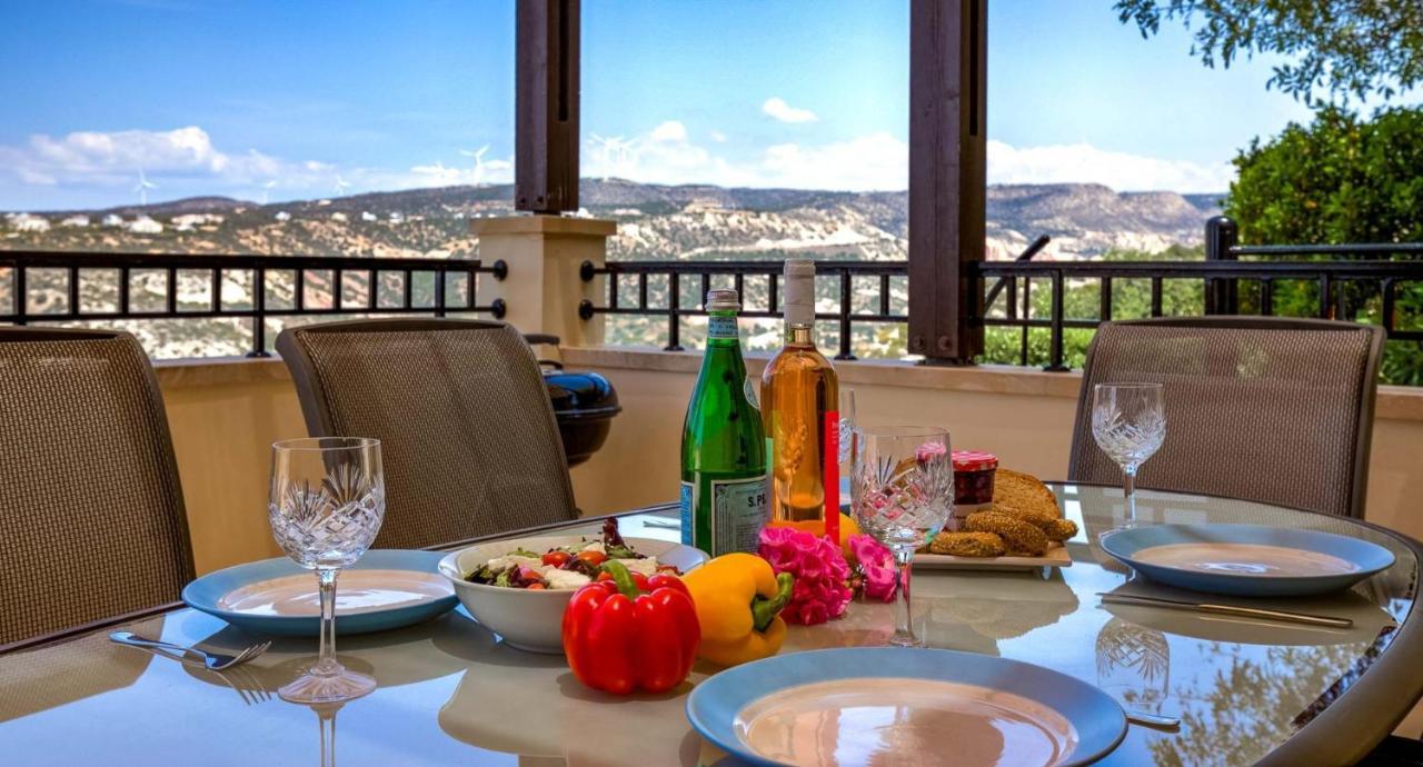 Fantastic Junior Villa Cz02 Salamis With Gorgeous Views, Aphrodite Hills Kouklia Eksteriør bilde