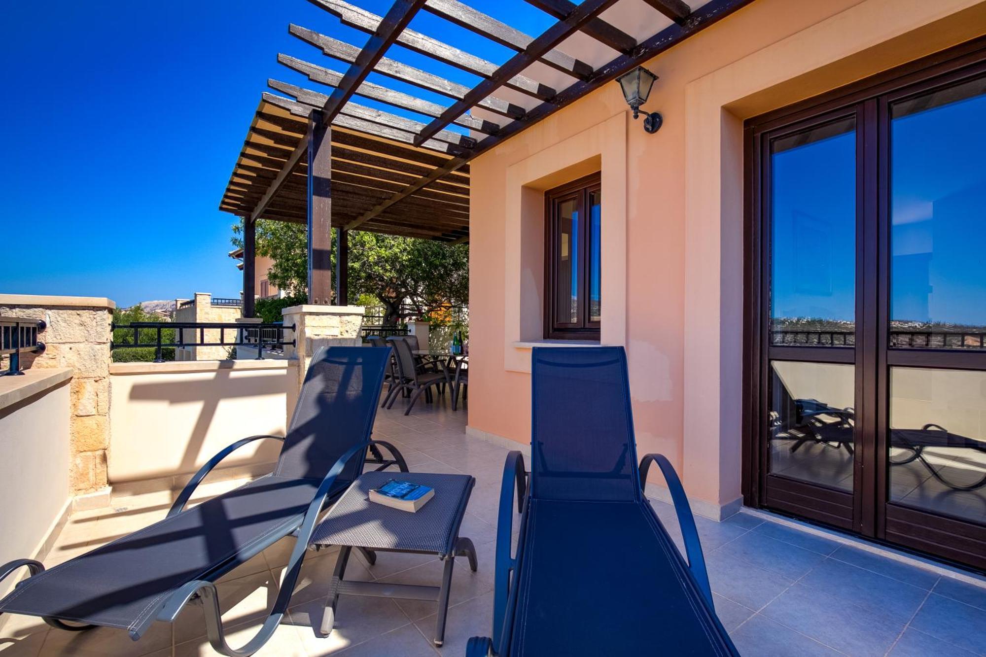 Fantastic Junior Villa Cz02 Salamis With Gorgeous Views, Aphrodite Hills Kouklia Eksteriør bilde